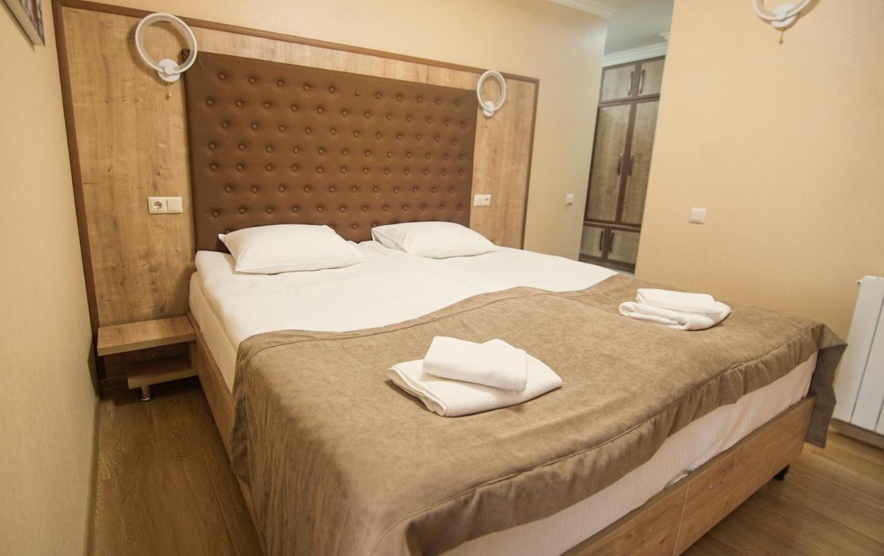 Hotel Juralius Tbilisi Exterior photo